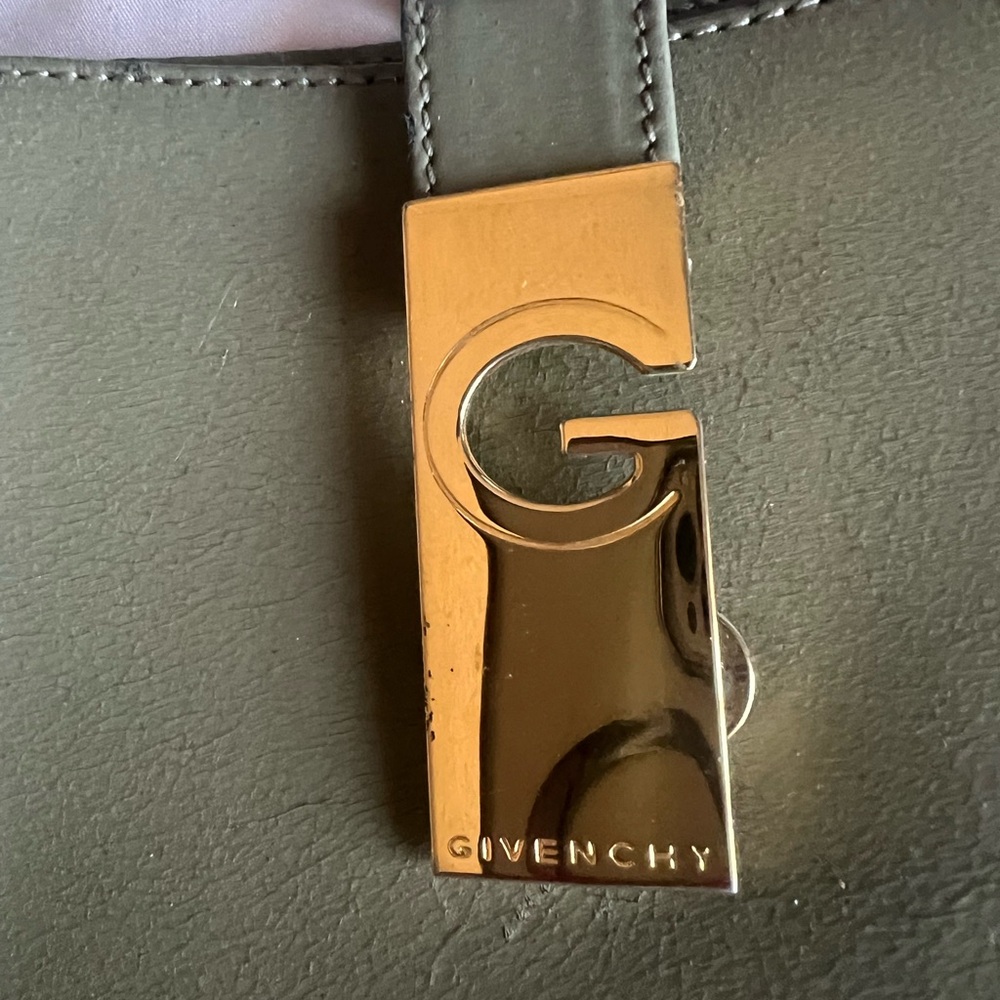 Givenchy Handbag - Picture 3 of 11